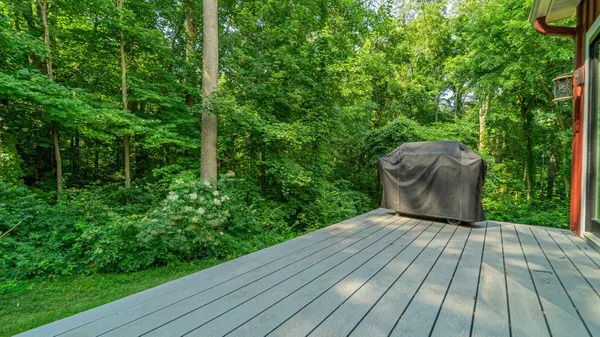 2816 Niles Buchanan Road, Buchanan, MI 49107