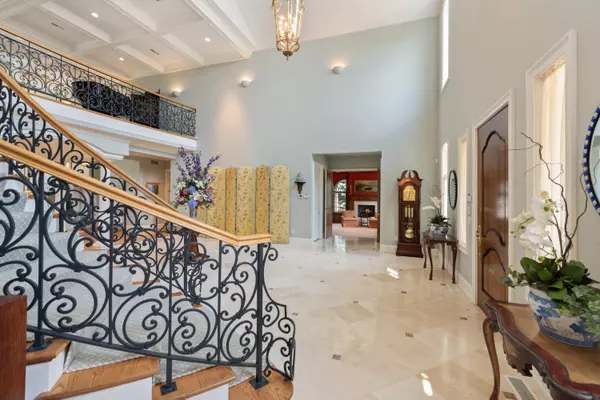 1700 Littler DR, Chesterton, IN 46304