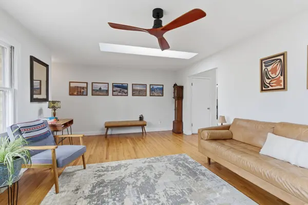 321 S Taylor Street, New Buffalo, MI 49117