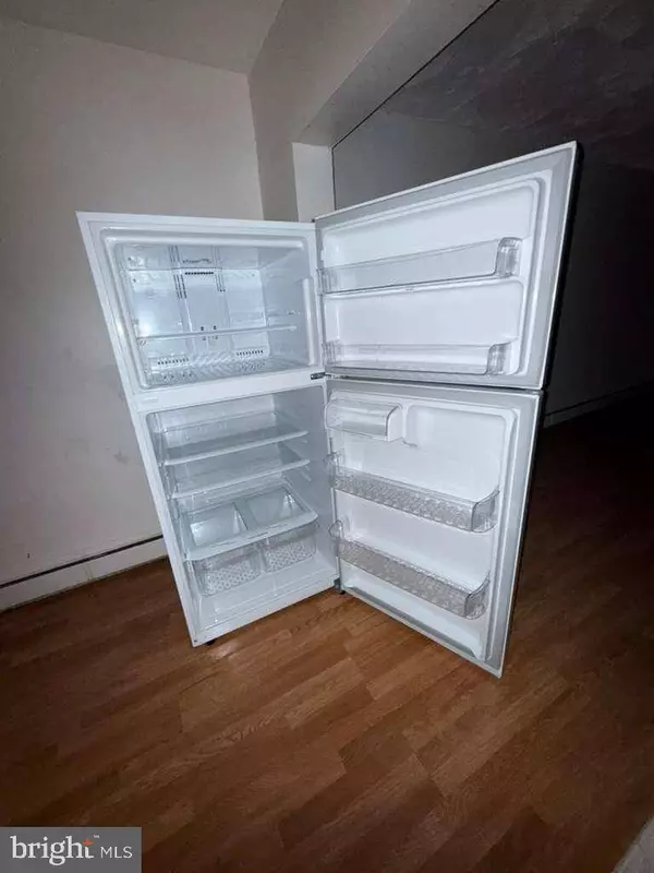 1316 EDGEWOOD AVE, Trenton, NJ 08618