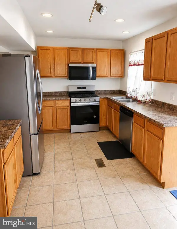38 MAYAPPLE LN, Willingboro, NJ 08046