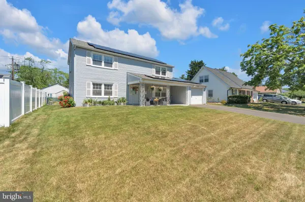 115 MIDDLEBURY LN, Willingboro, NJ 08046