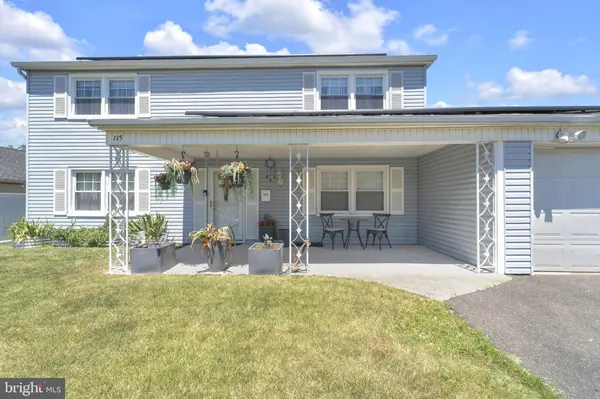 115 MIDDLEBURY LN, Willingboro, NJ 08046