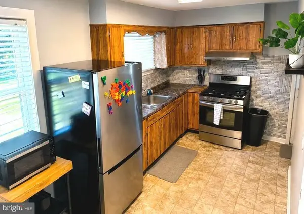 333 SANDALWOOD, Hamilton, NJ 08619