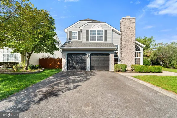 37 WESLEY LN, Burlington, NJ 08016