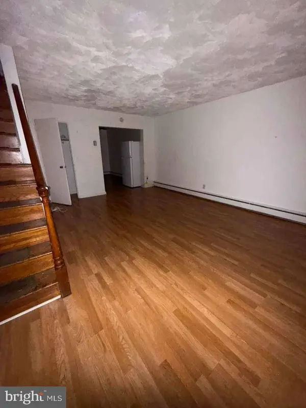 1316 EDGEWOOD AVE, Trenton, NJ 08618