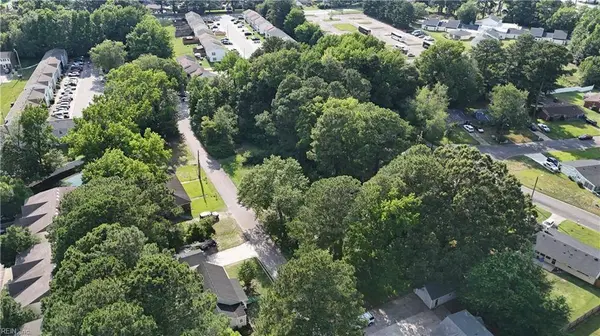 2610 Elkhart ST, Chesapeake, VA 23323