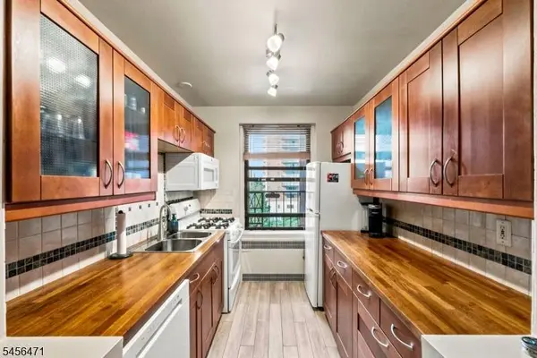 100 Prospect Ave #4C, Hackensack City, NJ 07601