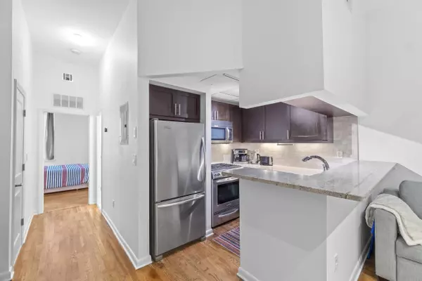 187 WAYNE ST #107C, Jc Downtown, NJ 07302