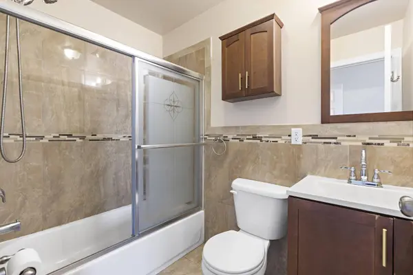 765 OCEAN AVE  #1, Jc Bergen-lafayett, NJ 07305