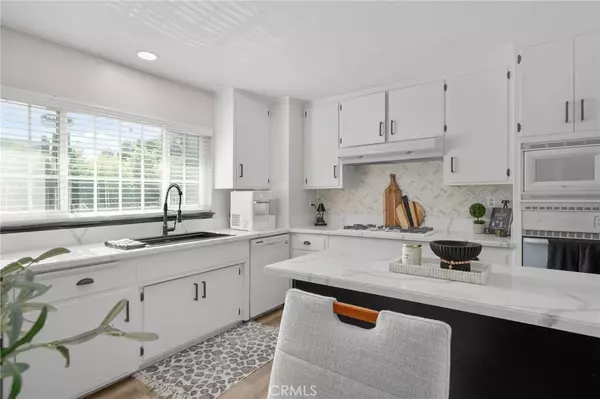 230 Phlox AVE, Redlands, CA 92373