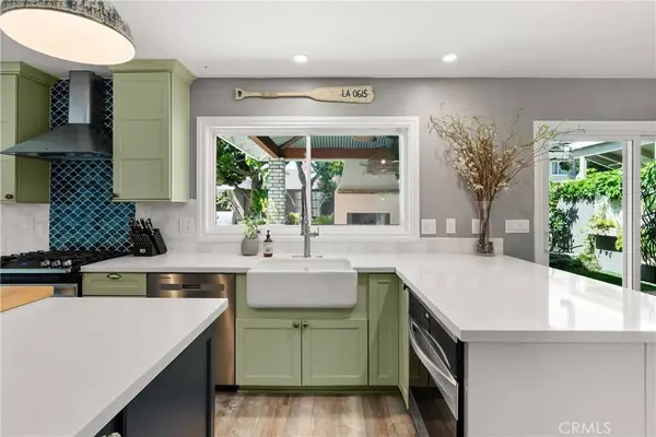 20131 Crown Reef Ln, Huntington Beach, CA 92646