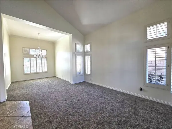 2938 S Buena Vista, Corona, CA 92882