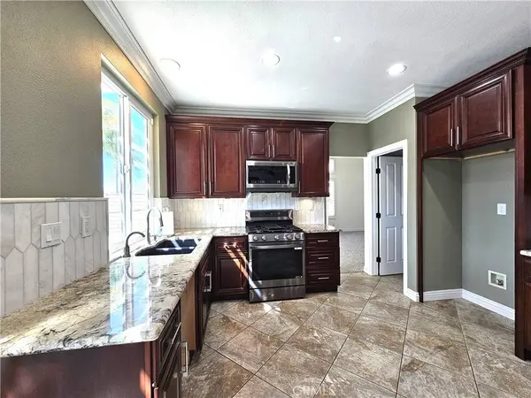 2938 S Buena Vista, Corona, CA 92882
