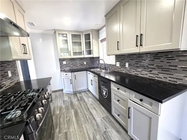 221 E Maple ST, Ontario, CA 91761