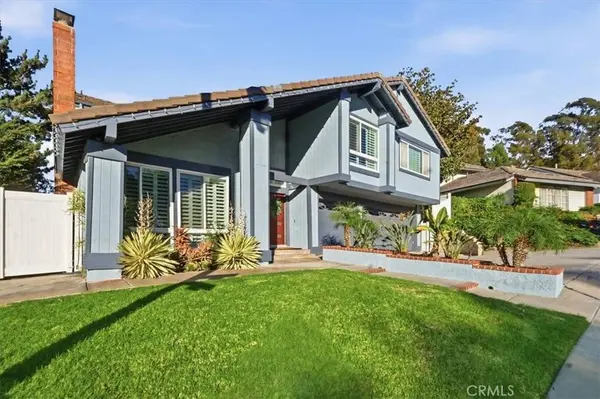 6471 E Shady Valley LN, Anaheim Hills, CA 92807