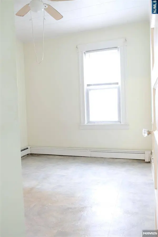 103 Division AVE #2, Garfield, NJ 07026