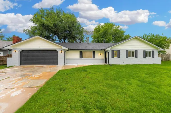 218 Aaron Dr, Andover, KS 67002
