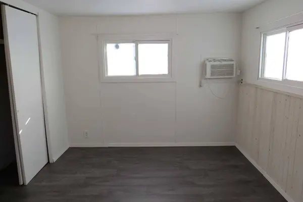 7 Parkland Estates, Raymond, AB T0K2S0