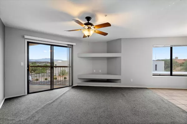 Fountain Hills, AZ 85268-4745,16631 E El Lago Blvd #214