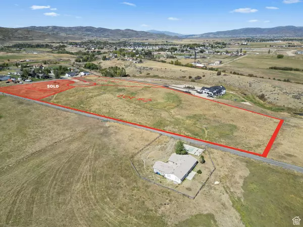 201 E COUNTRY LN, Francis, UT 84036
