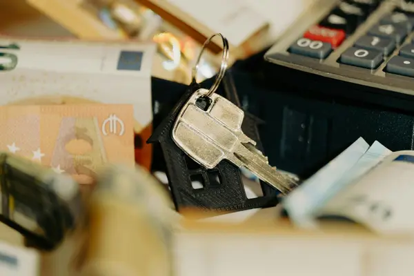 Thinking About Buying a Home? Don’t Forget the 5-Year Rule! ,Albert Chen