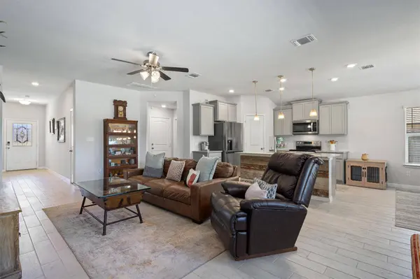 155 Tom Kite DR, Burnet, TX 78611