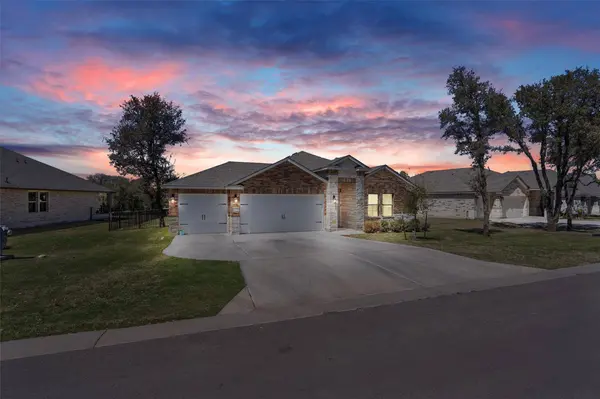 155 Tom Kite DR, Burnet, TX 78611
