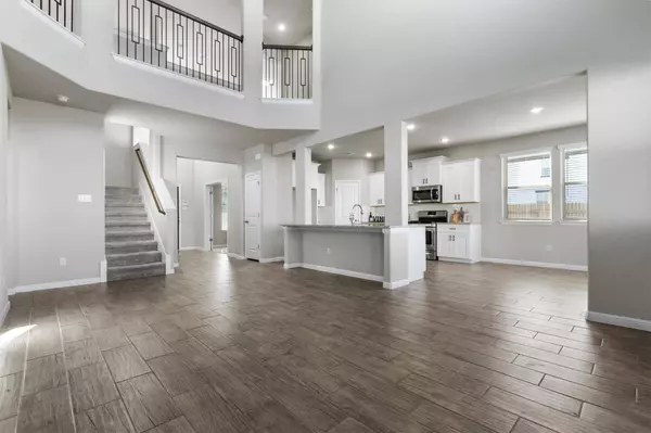 301 Greenway DR, Georgetown, TX 78628