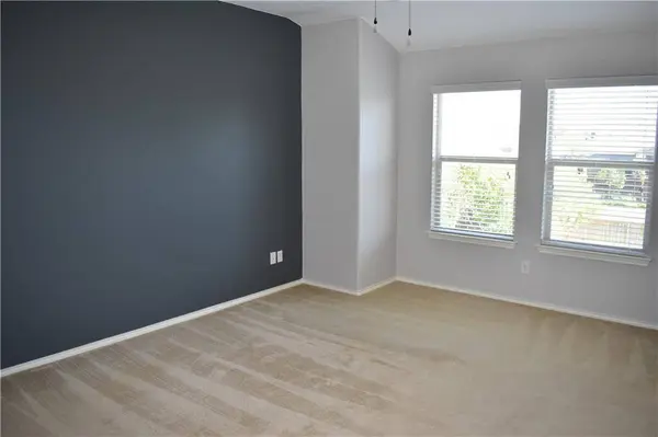 108 Quarry LN, Liberty Hill, TX 78642