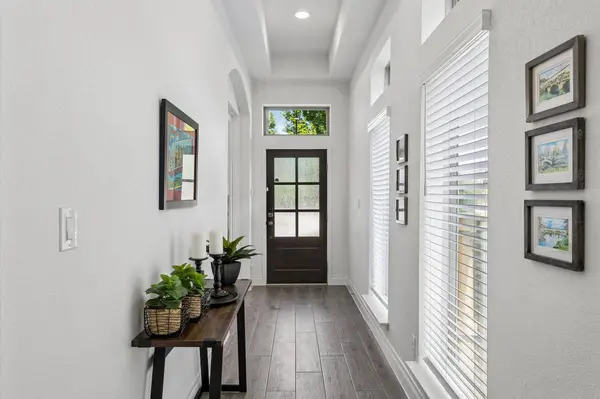 233 Glen Arbor DR, Liberty Hill, TX 78642