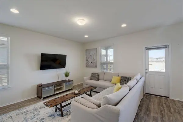 218 Cascata WAY, Liberty Hill, TX 78642