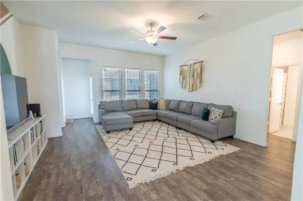 104 Cascia CIR, Liberty Hill, TX 78642
