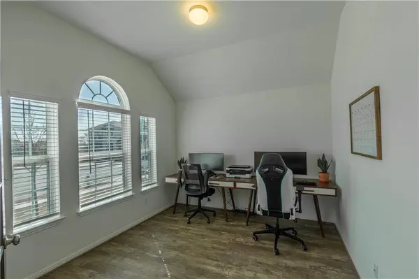 104 Cascia CIR, Liberty Hill, TX 78642