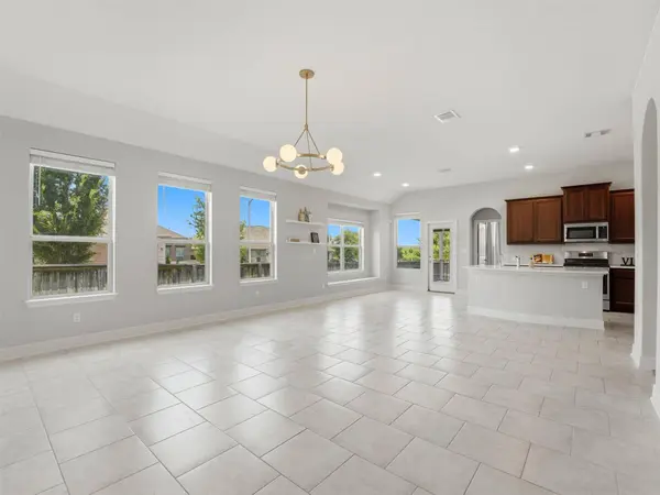 2132 Ringstaff RD, Leander, TX 78641
