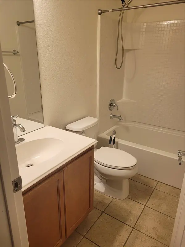 433 Moorhen CV, Leander, TX 78641