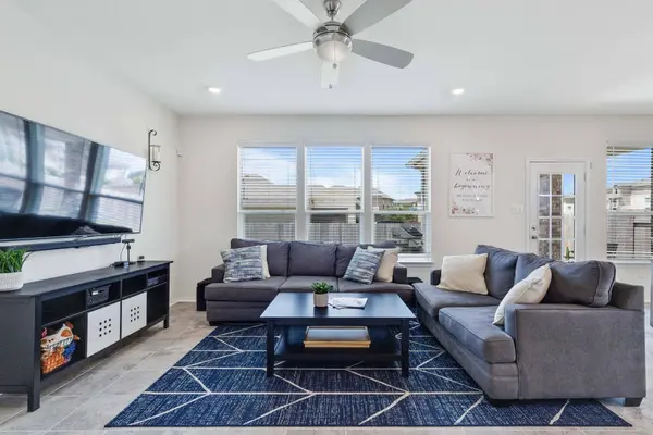 1209 Backcountry DR, Leander, TX 78641