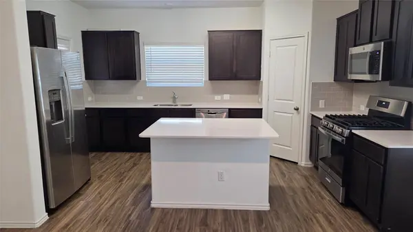 249 Red Buckeye LOOP, Liberty Hill, TX 78642