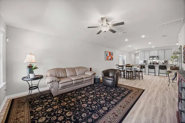 416 View DR, Georgetown, TX 78628