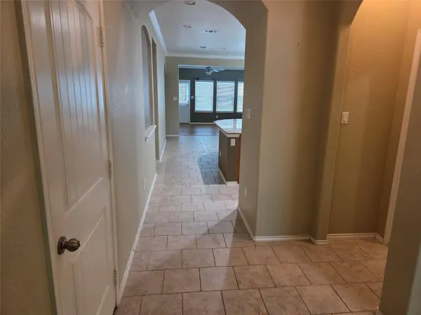 233 Eagle Owl LOOP, Leander, TX 78641