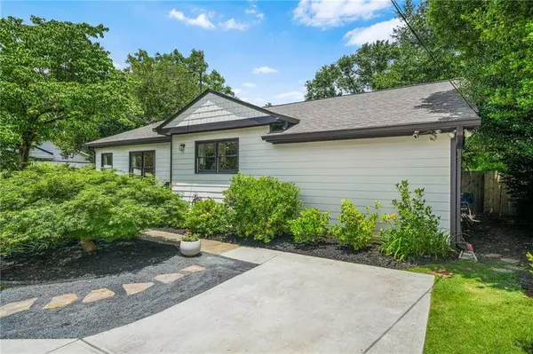 2296 North Shallowford RD, Atlanta, GA 30341