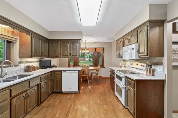 13565 Jonquil ST NW, Andover, MN 55304