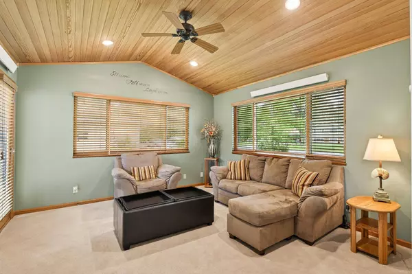 13565 Jonquil ST NW, Andover, MN 55304