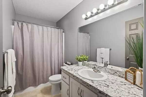 19124 Johnson ST NW, Elk River, MN 55330