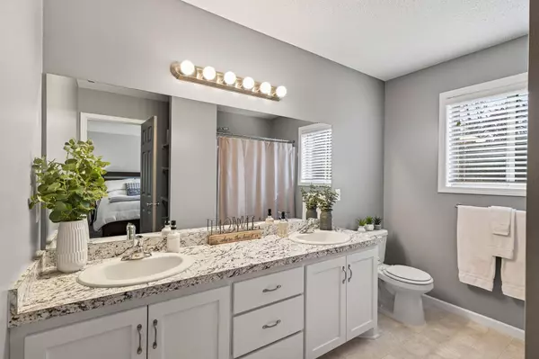 19124 Johnson ST NW, Elk River, MN 55330