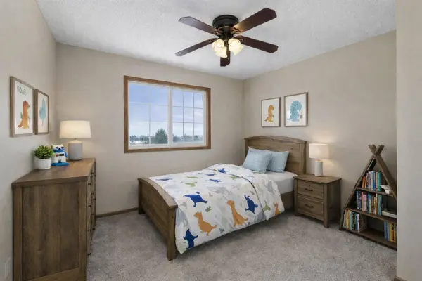 401 19th PL SE, Cambridge, MN 55008