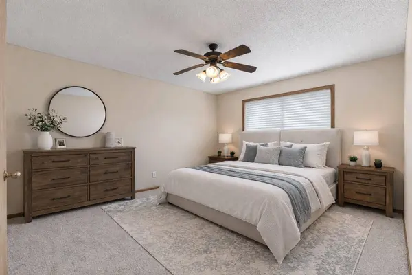 401 19th PL SE, Cambridge, MN 55008