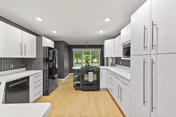 949 138th LN NE, Ham Lake, MN 55304