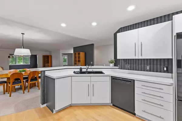 949 138th LN NE, Ham Lake, MN 55304