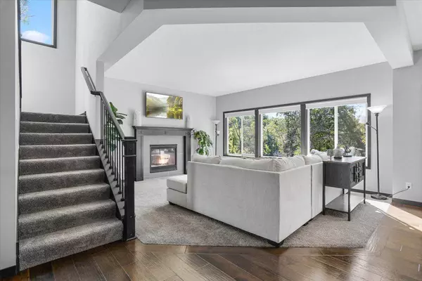 23536 Vintage CT NW, Saint Francis, MN 55070